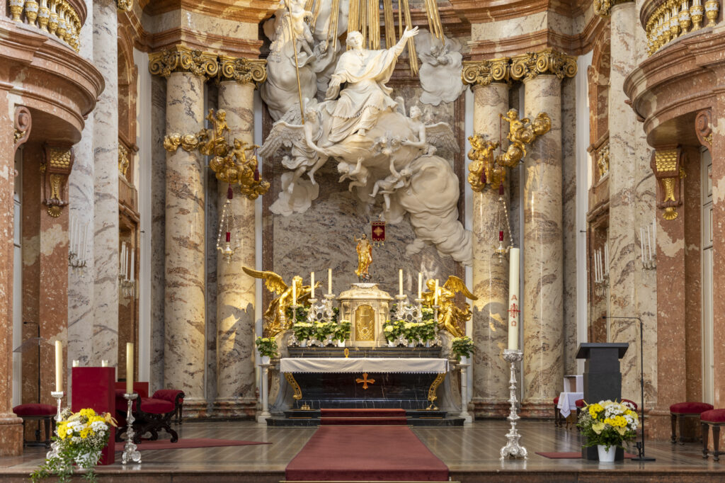 Altar, Karlskirche, Vienna