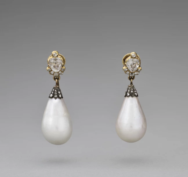 Empress Josephine's pearl earrings